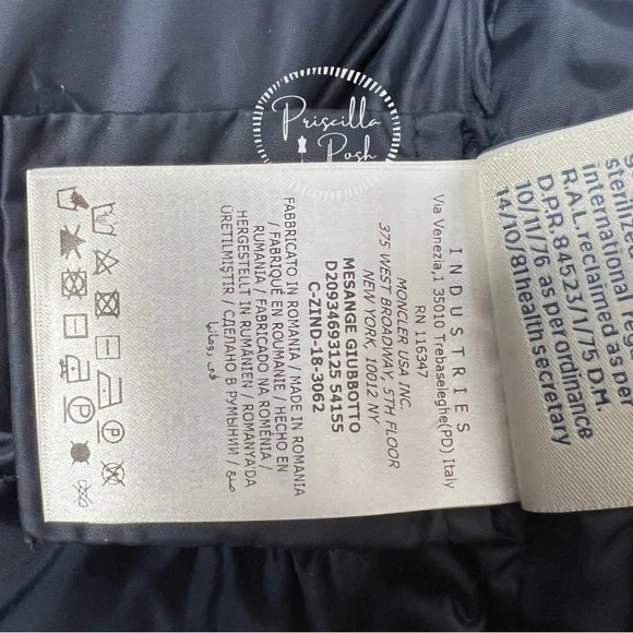 Moncler Navy Blue Long Puffer Jacket with Removable Fox Fur Collar Goose Down 1
