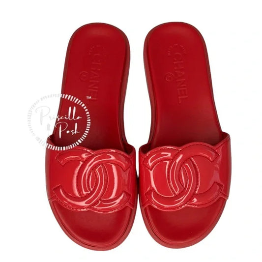 Chanel Red Patent Maxi Cc Logo Mules Slides 35 Red Pink Coral Sandals