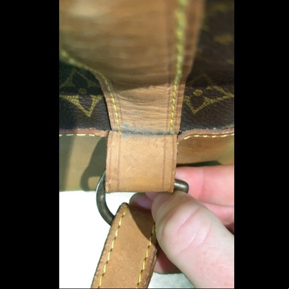 *SOLD* Louis Vuitton Monogram Randonnee GM Backpack Bag