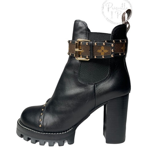 Louis Vuitton Monogram Star Trail Chelsea Boots