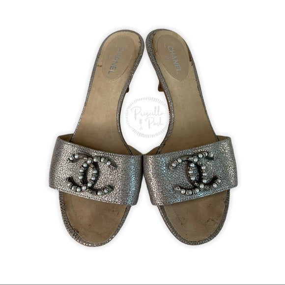 Chanel Silver Leather Pearl Shoes Slides Sandals