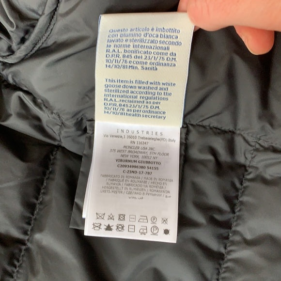 Moncler Viburnum Nylon Down Coat In Black Puffer 4