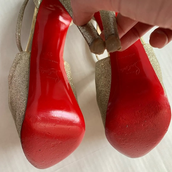 Christian Louboutin Exagona Glitter Crisscross Red Sole Pump, Gold