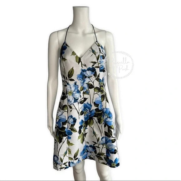 NWT Alice + Olivia Tayla Mini Dress in White & Multi Blue Floral Fit a – Priscilla Posh NWT Alice + Olivia Tayla Mini Dress in White & Multi Blue Floral Fit a – Priscilla Posh