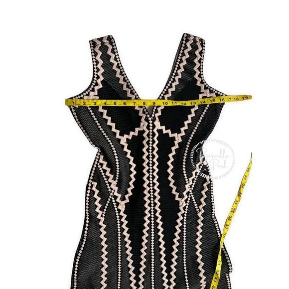Hervé Leger Lineisy Zigzag Black Fluted Jacquard Knit Gown Formal Dress Maxi