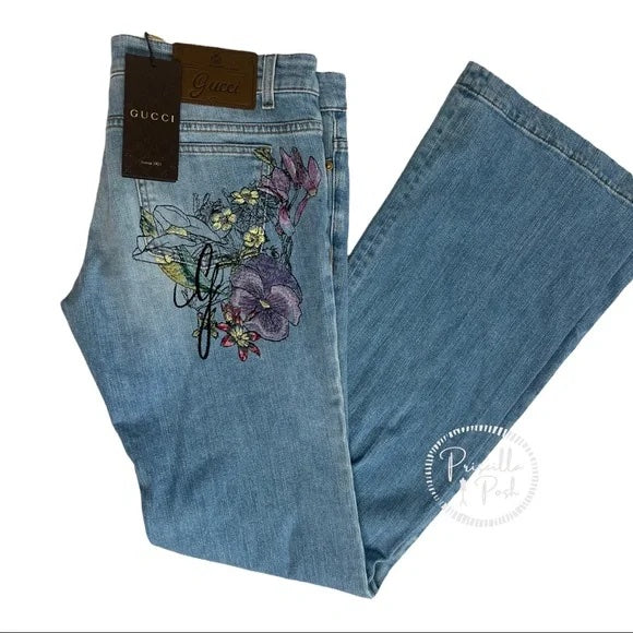 NWT Gucci Blue Stonewash Denim Floral Embroidered Back Flared Jeans Flower 70s