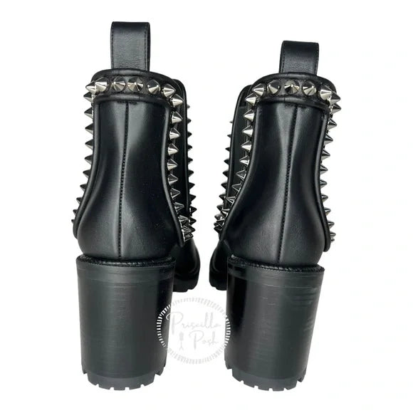 NWB Christian Louboutin Capahutta 70 Spiked Leather Chelsea Boots Size 39