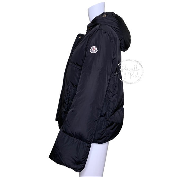 Moncler Amaryllis Hooded Down Puffer Jacket Black