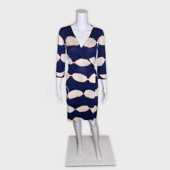DVF 100% Silk Jersey Shibori Blue White Wrap Dress