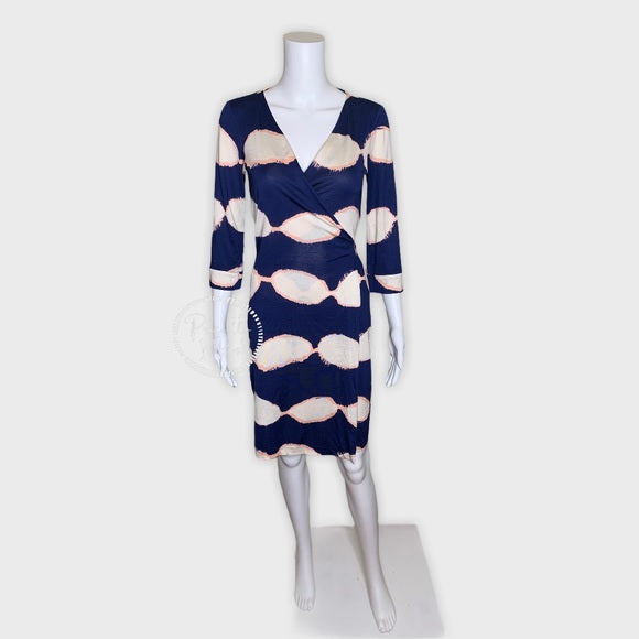 DVF 100% Silk Jersey Shibori Blue White Wrap Dress