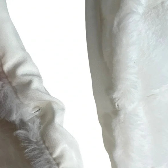 NWT BCBGMaxazria Ivory White Faux Fur Shrug Wrap Capelet Jacket Bridal Stole